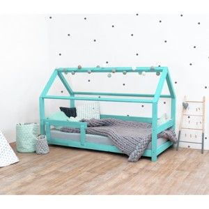 Turkusowe łóżko dziecięce z bokami z naturalnego drewna świerkowego Benlemi Tery, 80x160 cm