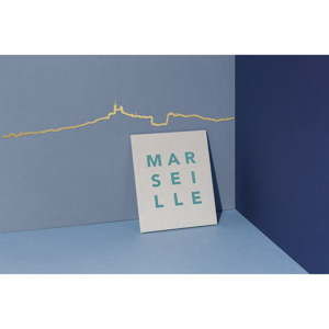 Pozłacana dekoracja ścienna z zarysem miasta The Line Marseille