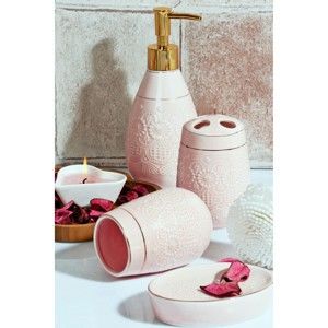 Komplet różowych dodatków łazienkowych Boho