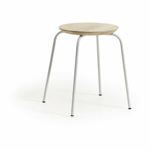 Biały metalowy stołek z siedziskiem z drewna mango Kave Home Nax