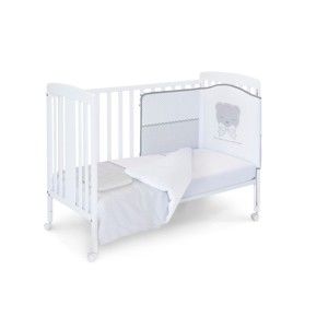Komplet łóżeczka dziecięcego z kołdrą, kodem i pikowaną barierką Fairy