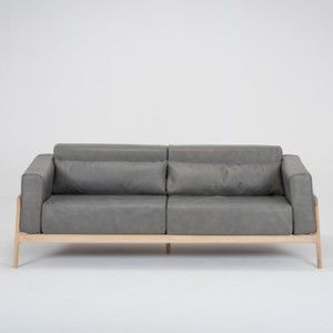 Ciemnoszara sofa 3-osobowa z konstrukcją z litego drewna dębowego Gazzda Fawn