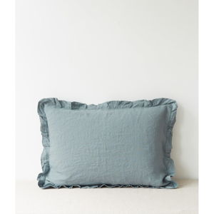 Jasnoniebieska poduszka lniana z falbanką Linen Tales, 50x60 cm