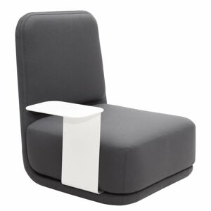 Ciemnoszary fotel z białym metalowym stolikiem Softline Standby High + Side Table