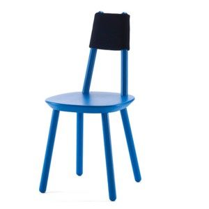 Niebieskie krzesło z litego drewna EMKO Naïve