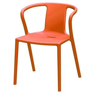 Pomarańczowe krzesło z podłokietnikami Magis Air