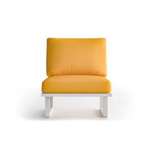 Żółty fotel ogrodowy z jasnymi nóżkami Marie Claire Home Angie
