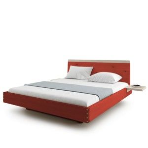 Czerwone łóżko 2-osobowe z litego drewna dębowego JELÍNEK Amanta, 200x200 cm
