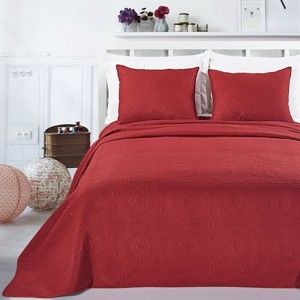 Czerwona narzuta z poszewkami na poduszki z mikrowłókna DecoKing Elodie, 240x260 cm