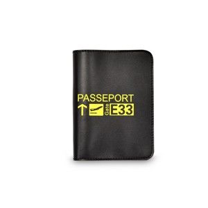 Czarne etui na paszport z żółtym detalem Hero Paris Gate