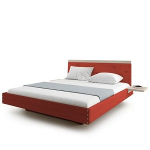Czerwone łóżko 2-osobowe z litego drewna dębowego JELÍNEK Amanta, 180x200 cm