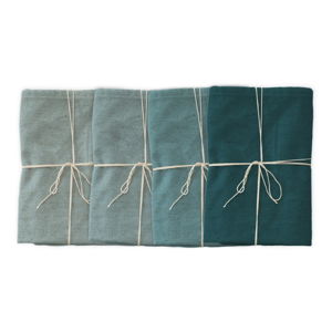 Zestaw 4 serwetek tekstylnych z domieszką lnu Linen Couture Turquoise, 43x43 cm