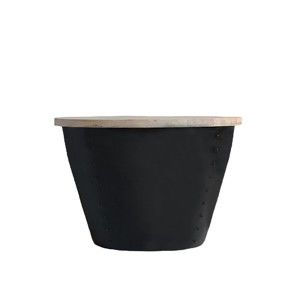 Czarny stolik z blatem z drewna mango LABEL51 Indi, Ø 46 cm