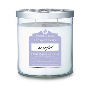 Świeczka zapachowa w szklanym pojemniku Goose Creek Lavender & Vanilla, 60 godz. palenia